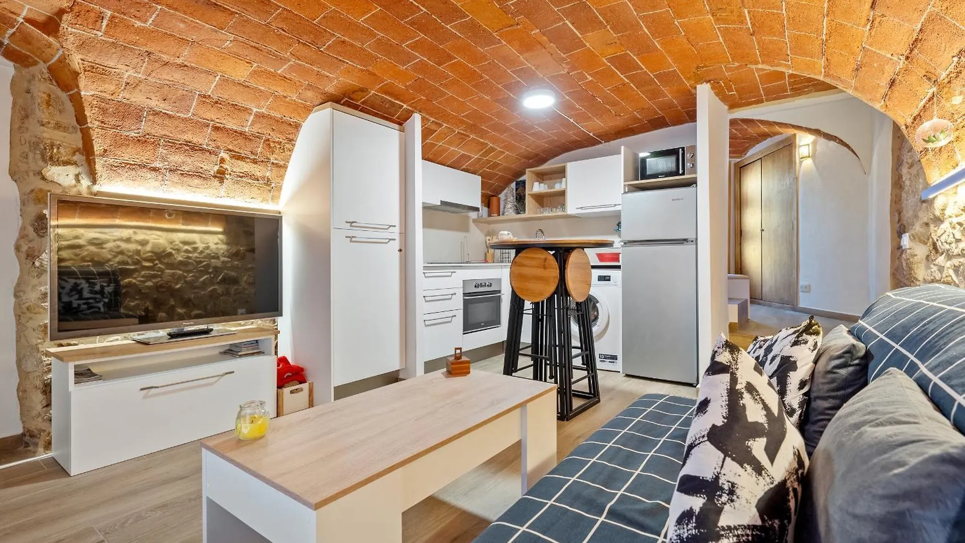 Hauzify I Casa El Moli Villa Palamos Spain